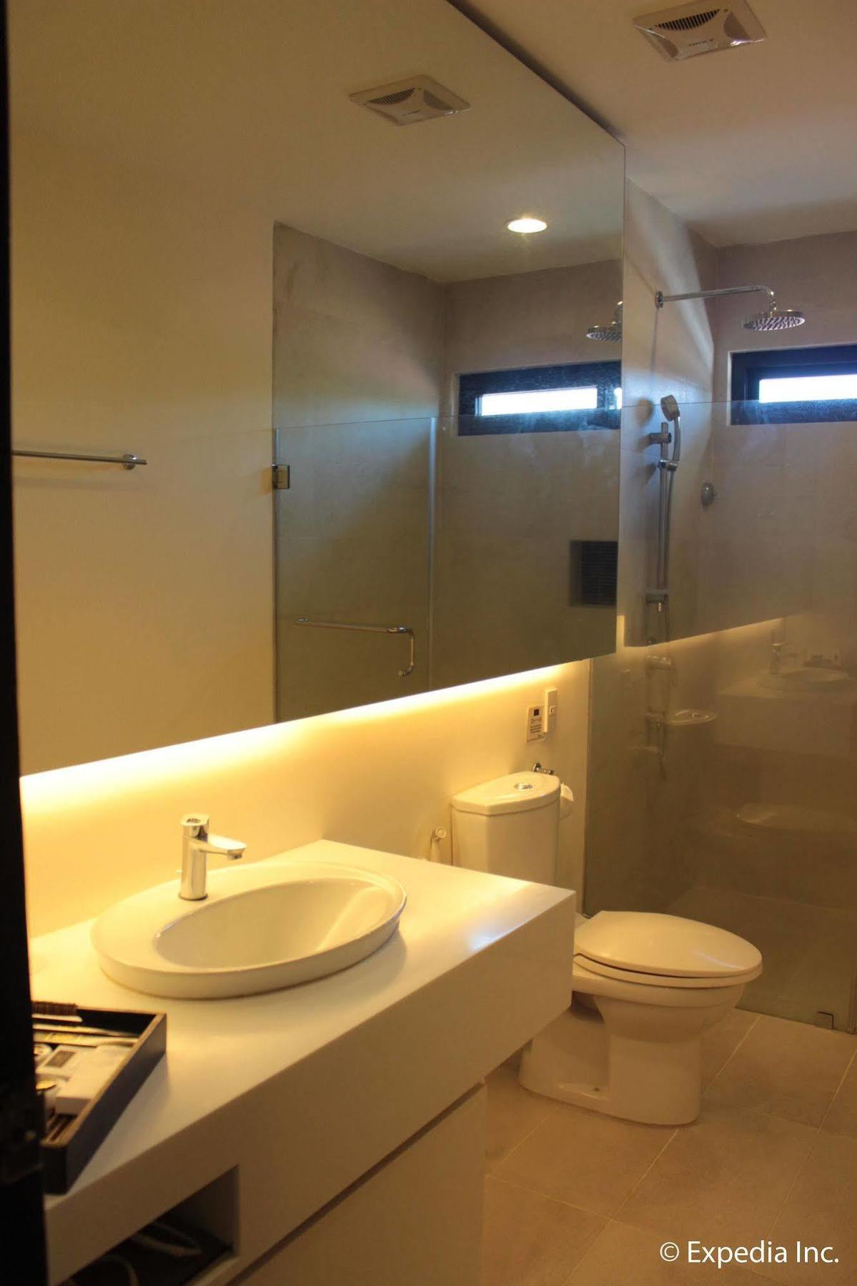 Segara Suites Olongapo Eksteriør bilde