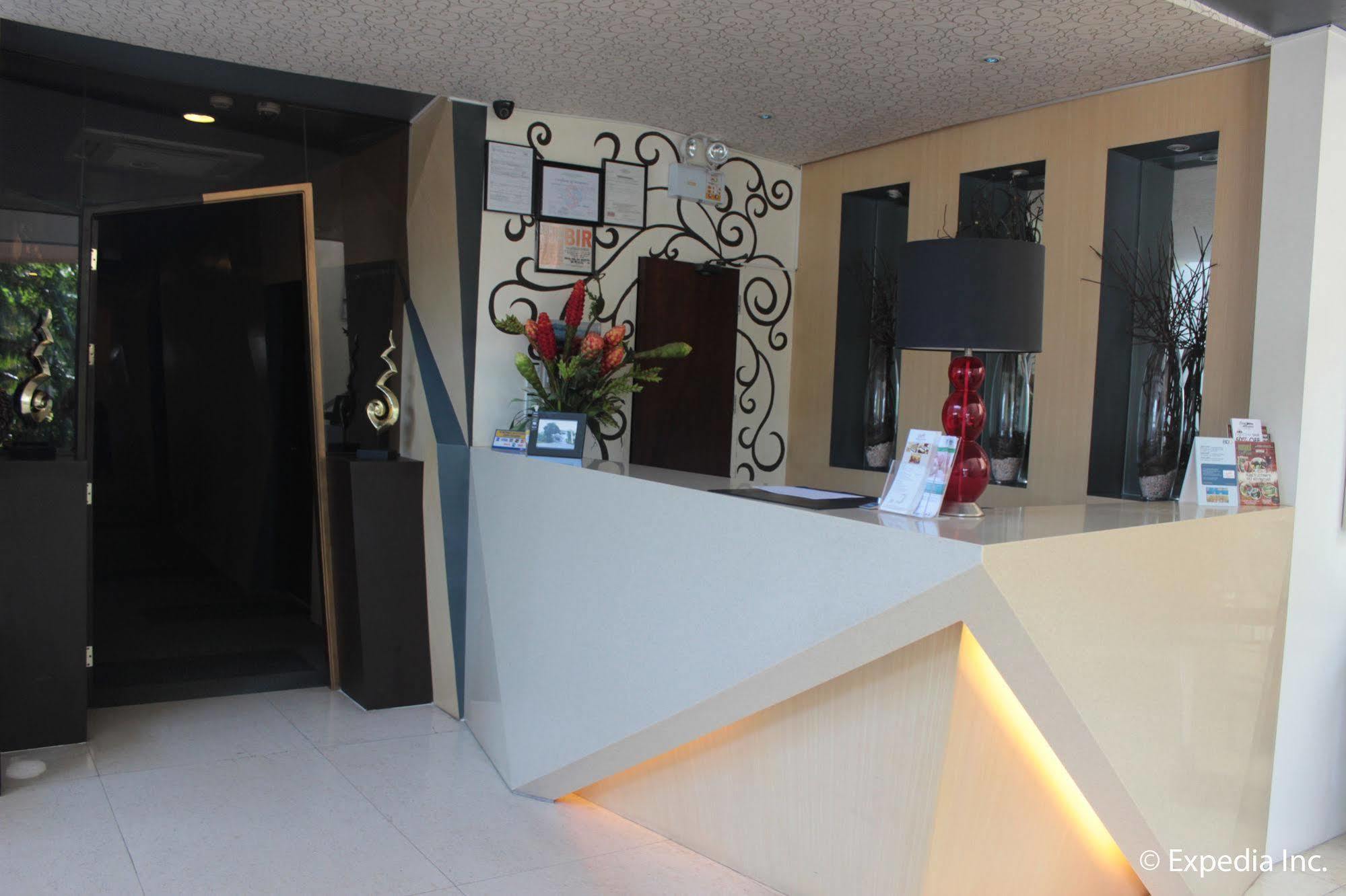 Segara Suites Olongapo Eksteriør bilde