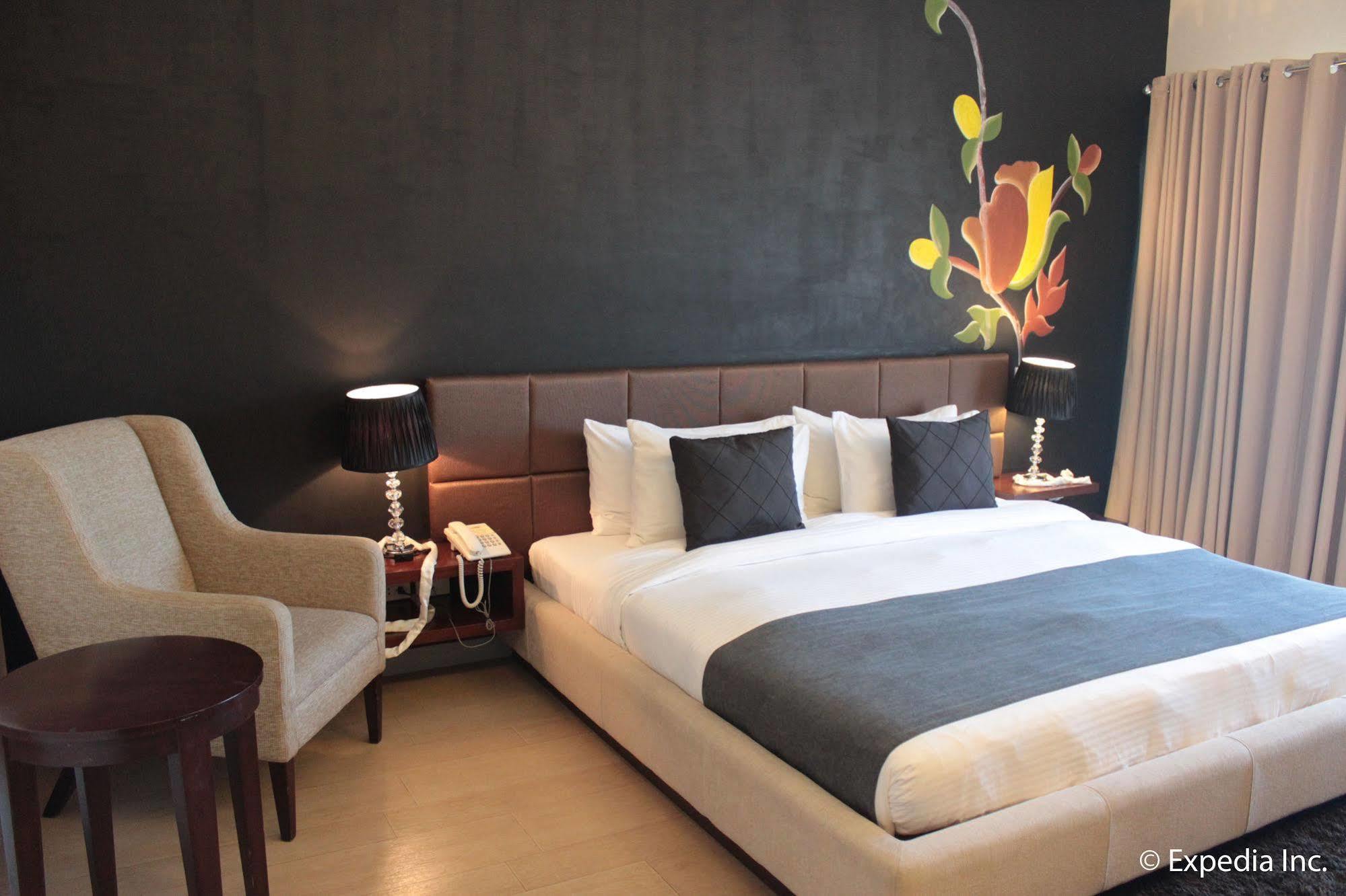 Segara Suites Olongapo Eksteriør bilde